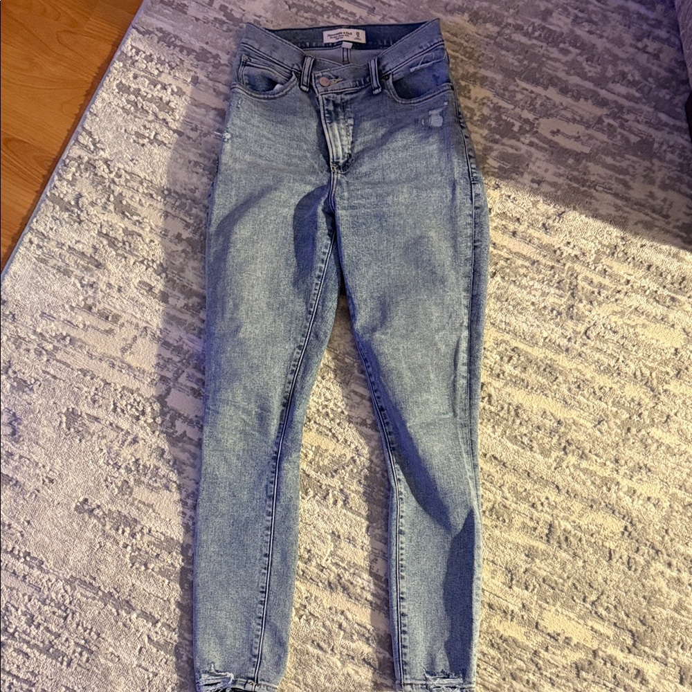 Abercrombie & Fitch Curve Love High Rise Skinny Jeans